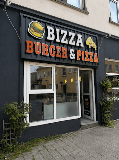 Lust auf Burgers & Pizza? Bestell jetzt zur Abholung oder Lieferung!
